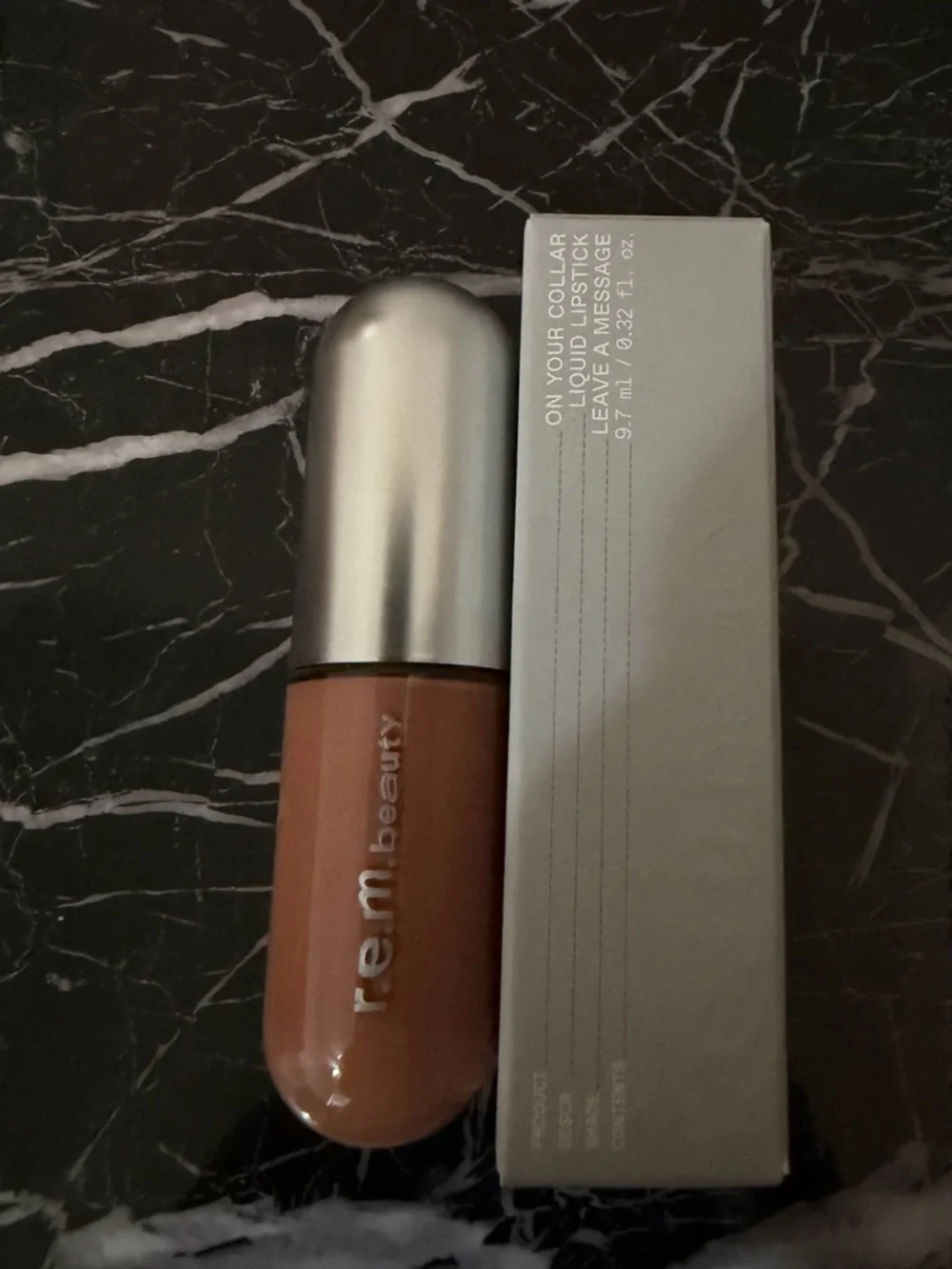 R.e.m. beauty ON YOUR COLLAR LIQUID LIPSTICK